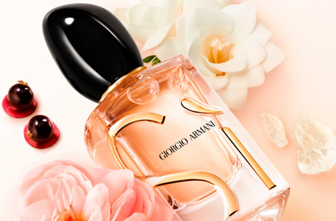 Описание аромата Армани Си - подробный обзор духов Giorgio Armani Si с фото