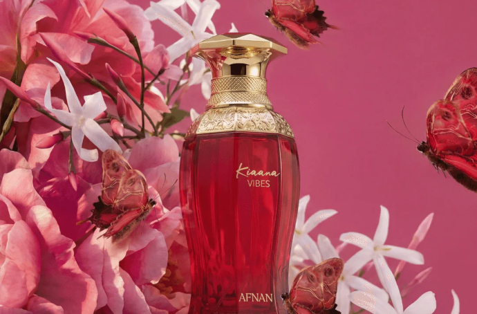 Afnan Kiaana Vibes: груша в лепестках пиона