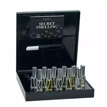 Secret Smelling Collection — новая версия коллекции Speed Smelling 2015 от бренда IFF