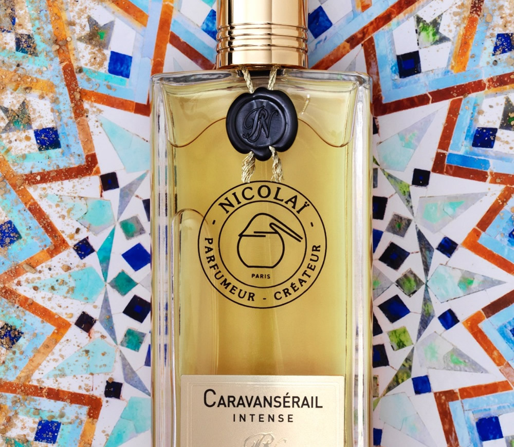 Парфюм pro tour. Парфюм духи николай. Духи николай. Nicolai парфюм тестер. Parfums de nicolai.