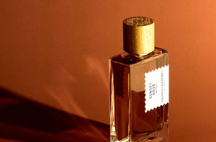 Goldfield Banks Australia Sunset Hour Dark Peach: золотое мгновение перед наступлением тьмы