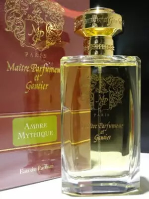 Maitre Parfumeur et Gantier Ambre Mythique: спасительный оазис в самом центре пустыни