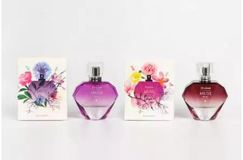 Parli Parfum Muse: четыре аленьких цветочка