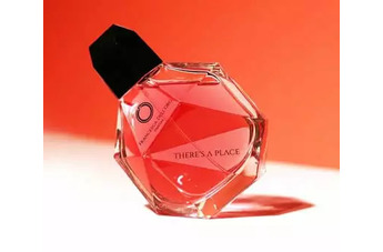 Энергия счастья в ностальгическом парфюме Francesca Dell Oro