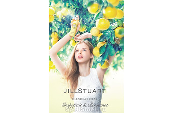 Летнее настроение: Grapefruit and Bergamot — цветочно-фруктовая парфюмерная дымка от Jill Stuart