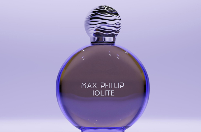 Max Philip Iolite: вишня в пудровых объятиях