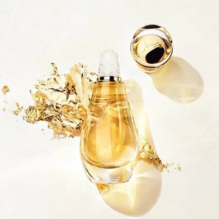 Еще не выбрали парфюм для новогодней ночи? Тогда новинки от Christian Dior — для Вас!