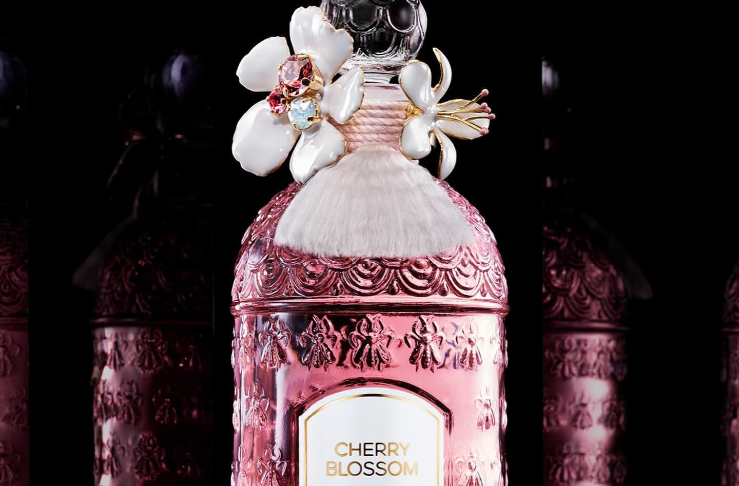 Символ весны в аромате Guerlain Cherry Blossom Millesime 2024