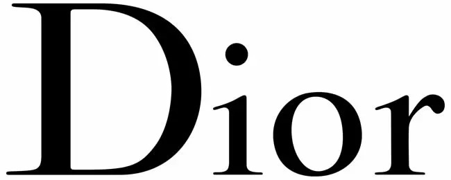 Dior выпускает коллекцию из десяти ароматов