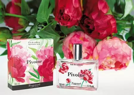 Fragonard Pivoine: новый аромат молодости и цветения
