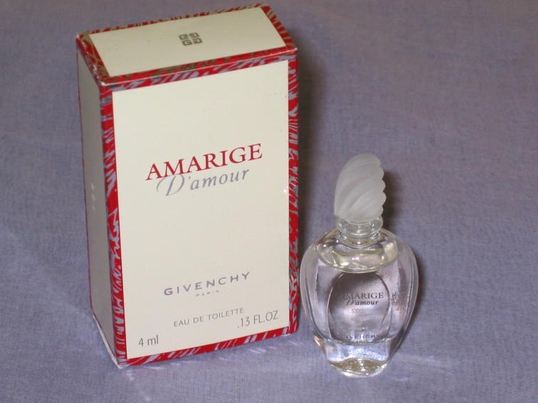 Купить духи Givenchy Amarige D Amour — женская туалетная вода и парфюм ...