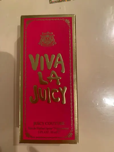Juicy Couture Viva La Juicy - отзыв в Ставрополе