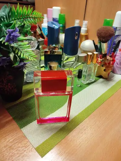 Carolina Herrera Chic - отзыв в Москве