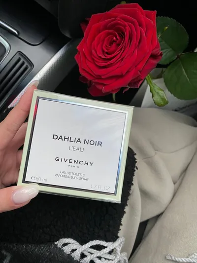 Givenchy Dahlia Noir L Eau - отзыв в Минеральных Водах