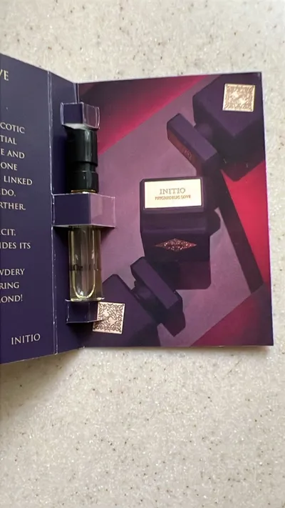 Initio Parfums Prives Psychedelic Love - отзыв в Оренбурге