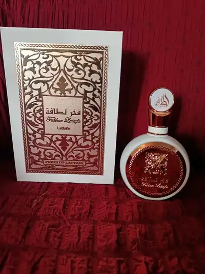 Lattafa Perfumes Fakhar Femme - отзыв в Оренбурге
