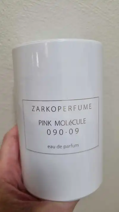 Zarkoperfume PINK MOLeCULE 090 09 - отзыв в Москве