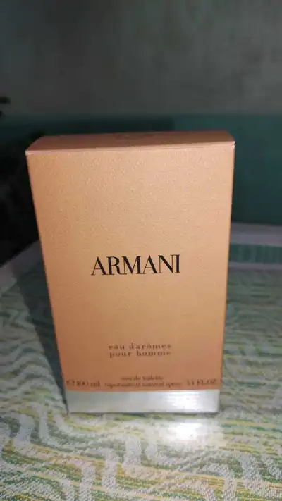 Giorgio Armani Eau d Aromes - отзыв в Калуге