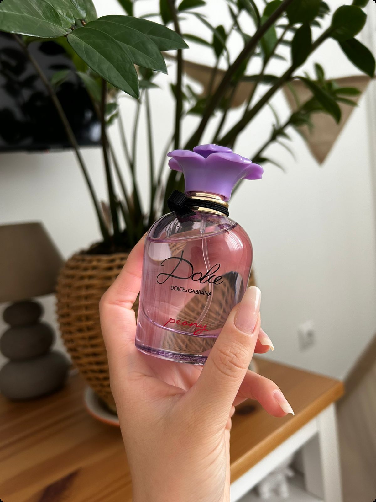 Dolce & Gabbana Dolce Peony Парфюмерная вода (уценка) 75 мл для женщин