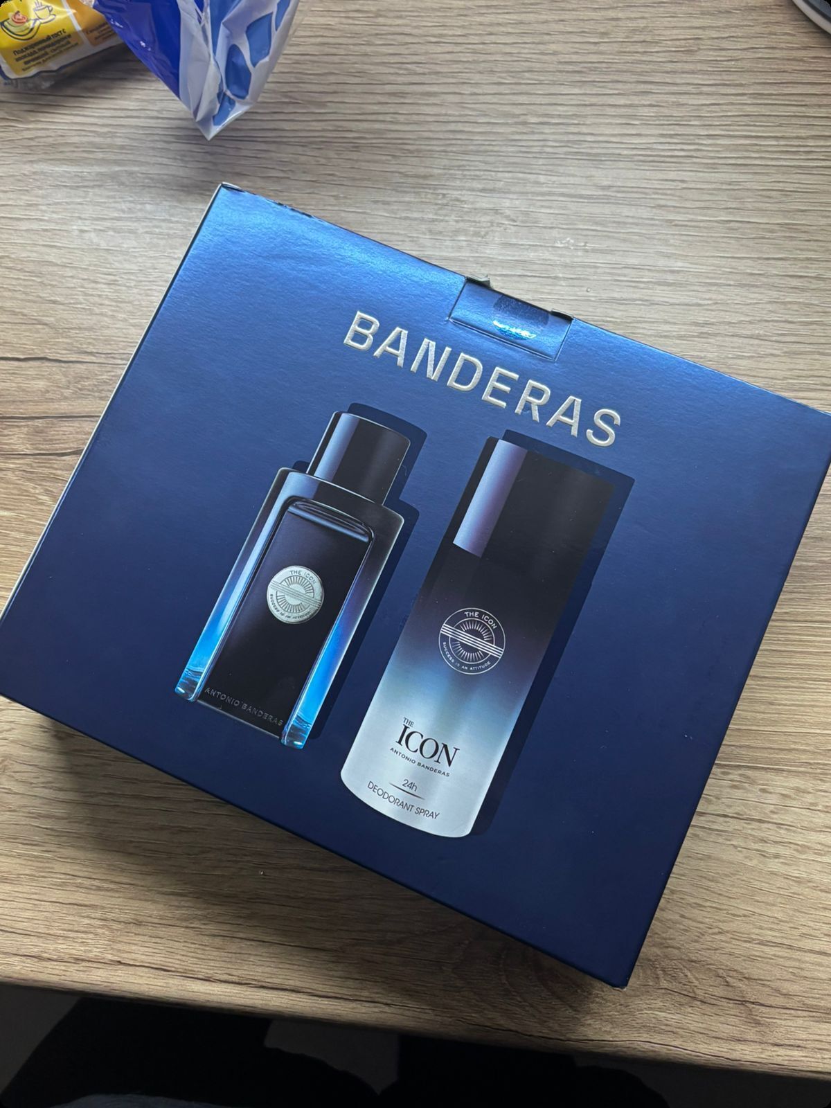 Antonio Banderas The Icon Набор (туалетная вода 100 мл + дезодорант-спрей 150 мл) для мужчин