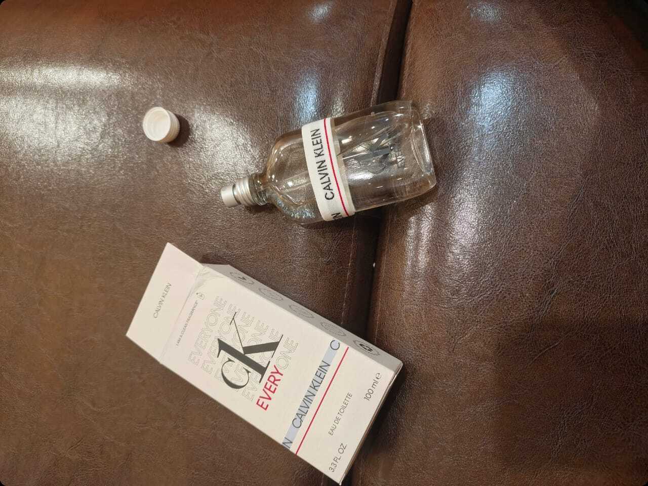 Calvin Klein CK Everyone Туалетная вода 100 мл для женщин и мужчин