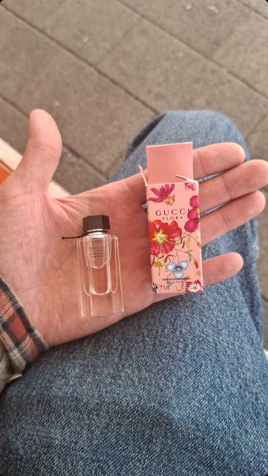 Миниатюра Gucci Flora Gorgeous Gardenia Туалетная вода 5 мл - пробник духов