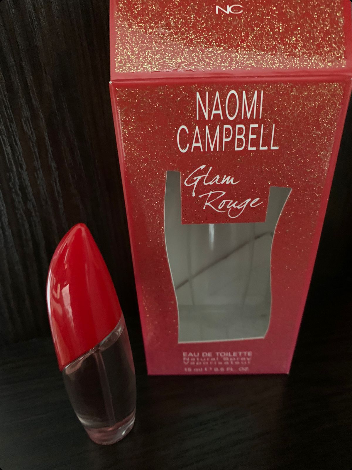 Naomi Campbell Glam Rouge Туалетная вода 15 мл для женщин
