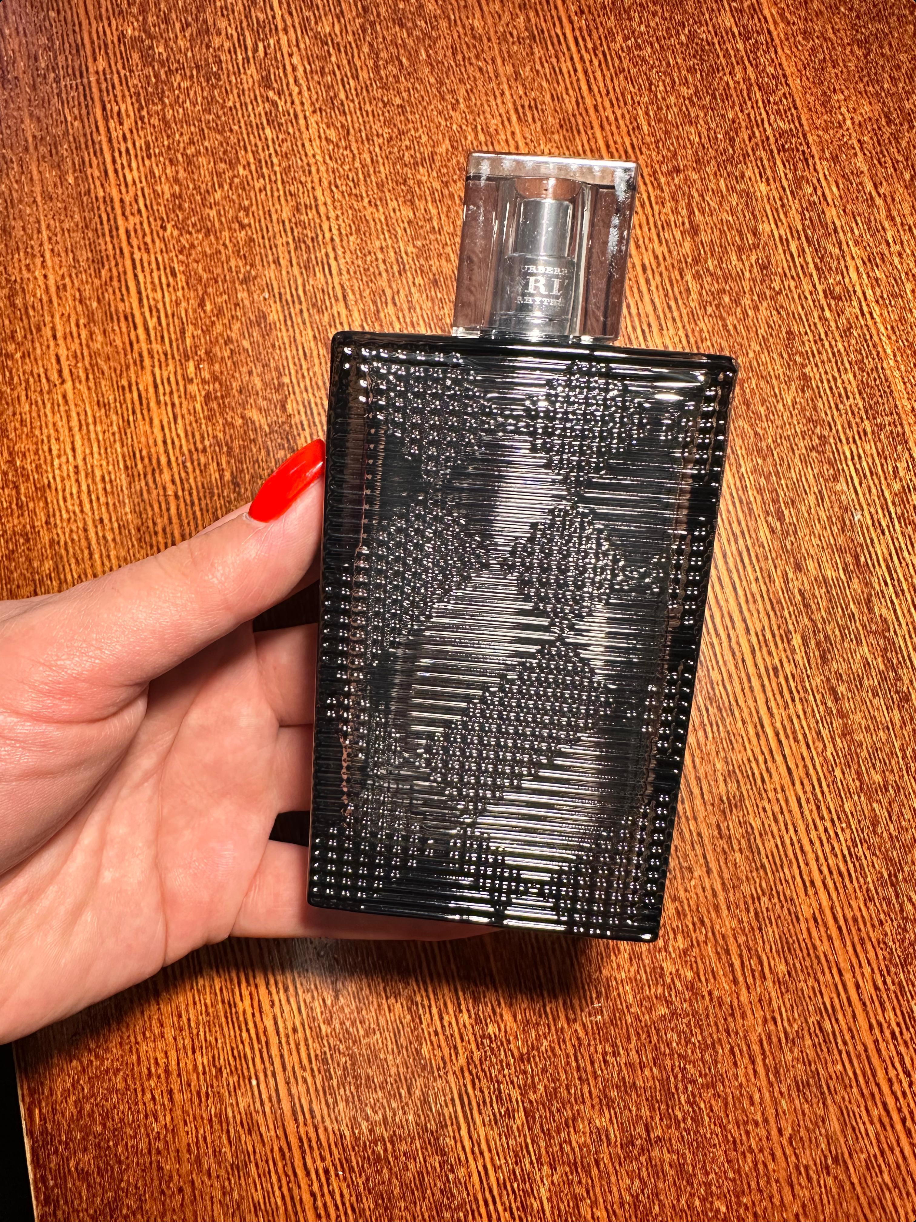 Burberry Brit Rhythm Туалетная вода 90 мл для мужчин