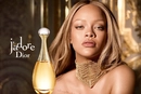 Рианна в рекламной кампании аромата Christian Dior J Adore
