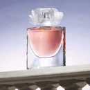 Аромат La Vie est Belle L'Eveil от бренда Lancome