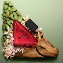 Женский аромат Prada Paradoxe Radical Essence