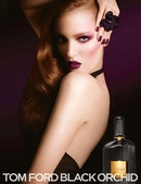 Парфюм Black Orchid выстроен по классической трехстадийной схеме раскрытия