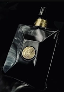 Мужской аромат Versace Pour Homme Oud Noir