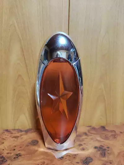 Thierry Mugler Angel Muse Eau de Toilette - отзыв в Талдоме