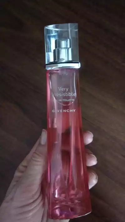 Givenchy Very Irresistible - отзыв в Москве