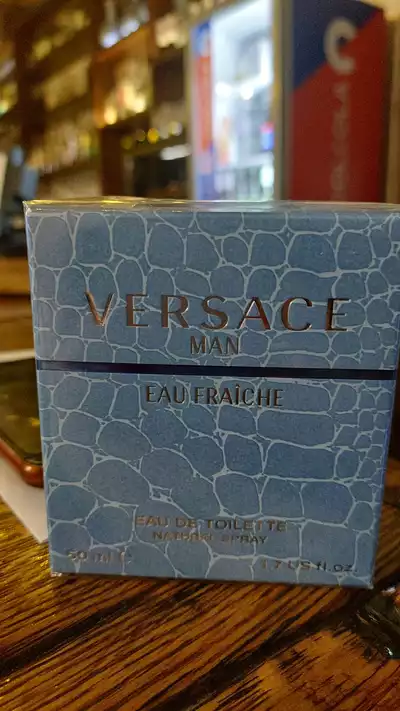 Versace Versace Man Eau Fraiche - отзыв в Хабаровском крае