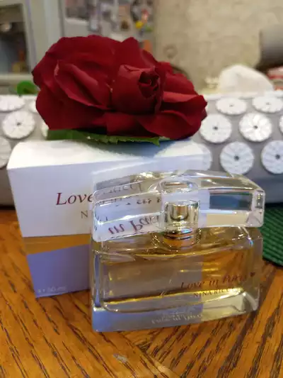 Nina Ricci Love In Paris - отзыв в Каслях