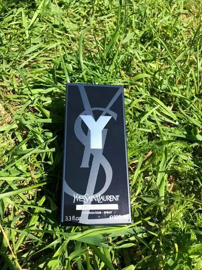 Yves Saint Laurent Y Eau de Parfum - отзыв в Перми