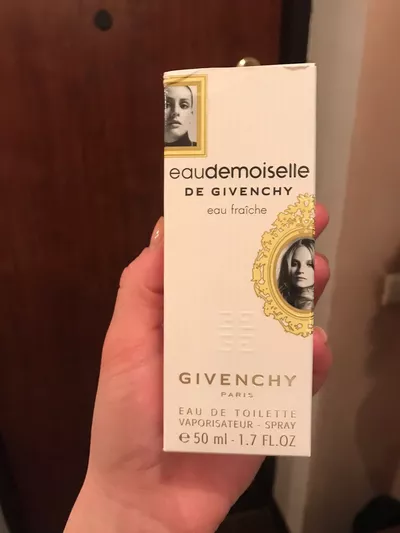 Givenchy Eaudemoiselle de Givenchy Eau Fraiche - отзыв в Уфе