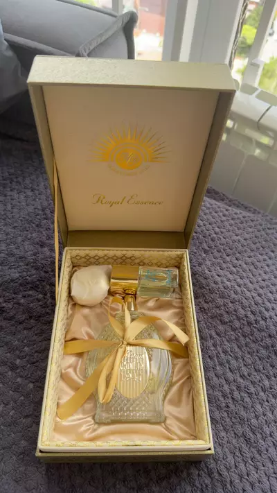 Noran Perfumes Moon 1947 Gold - отзыв в Темрюке