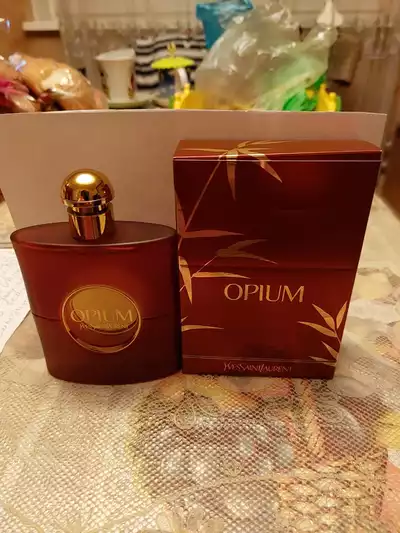 Yves Saint Laurent Opium - отзыв в Москве