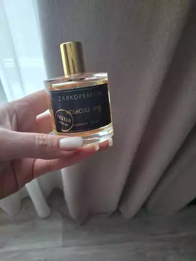 Zarkoperfume MOLeCULE No 8 - отзыв в Москве
