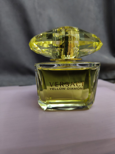 Versace Yellow Diamond - отзыв в Кумертау