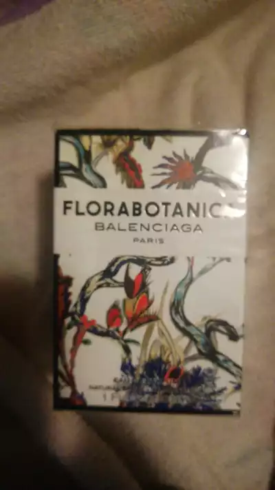 Balenciaga Florabotanica - отзыв в Ноябрьске