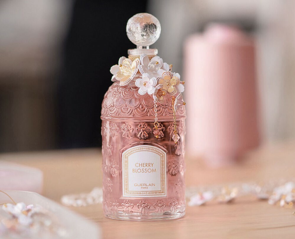 Линейка ароматов Cherry Blossom от Guerlain