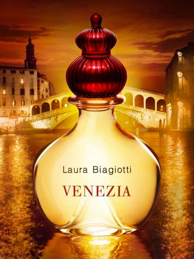 Линейка ароматов Venezia от Laura Biagiotti