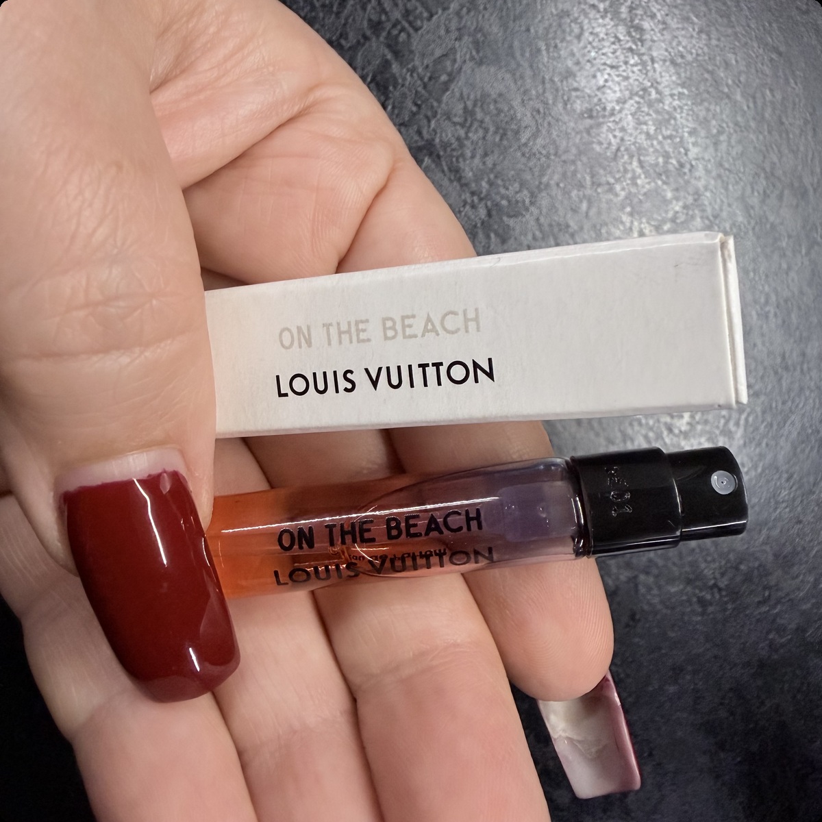 Миниатюра Louis Vuitton On The Beach Парфюмерная вода 2 мл - пробник духов