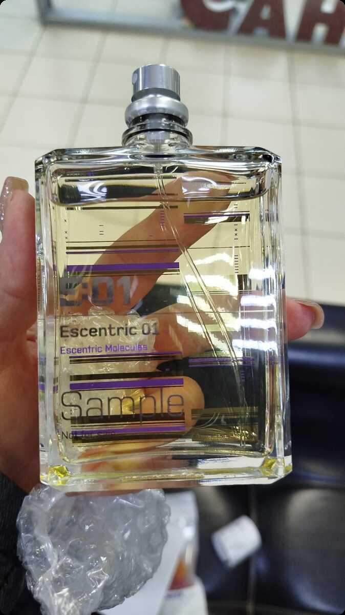 Escentric Molecules Escentric 01 Туалетная вода (уценка) 100 мл для женщин и мужчин