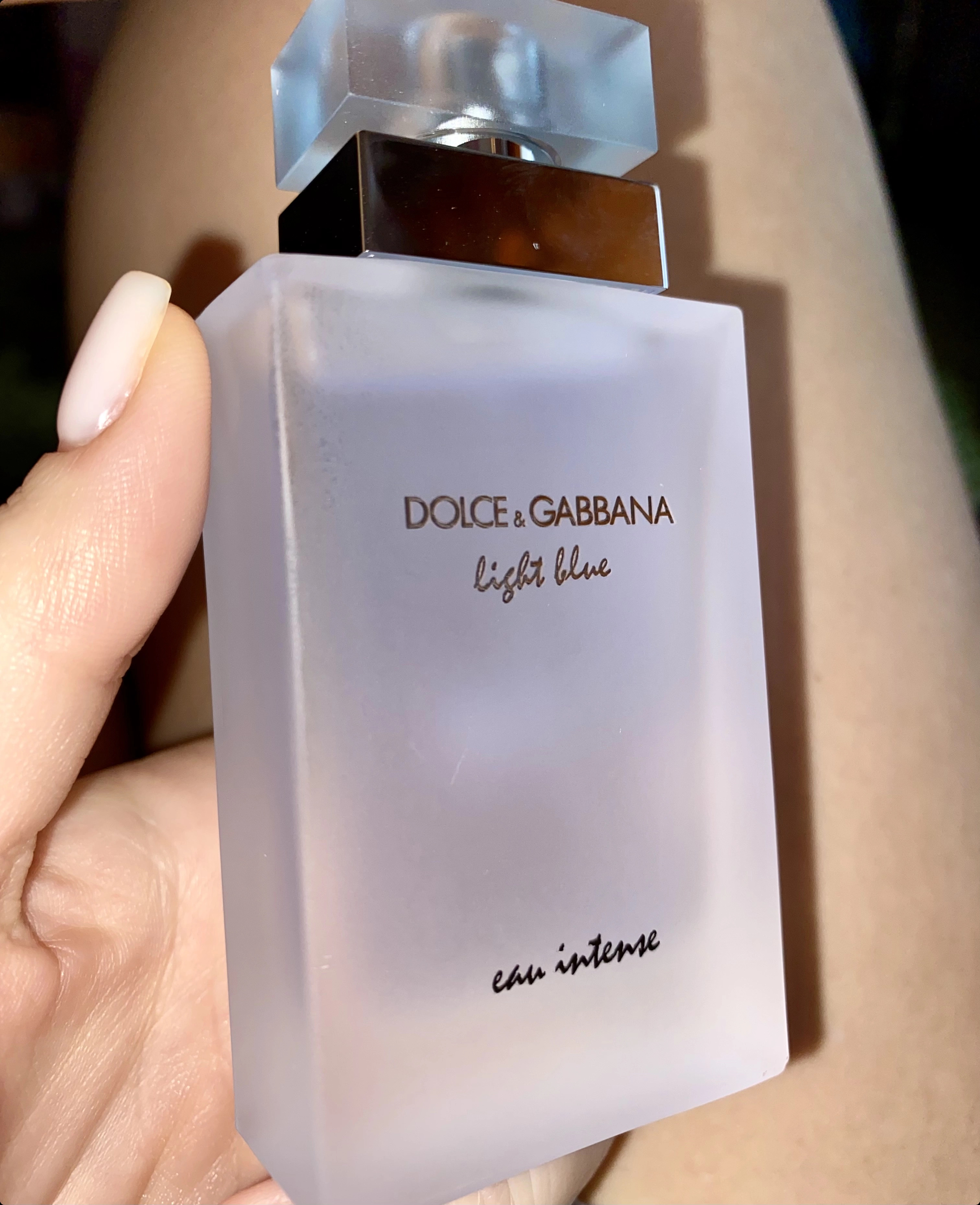 Dolce & Gabbana Light Blue Eau Intense Парфюмерная вода 25 мл для женщин