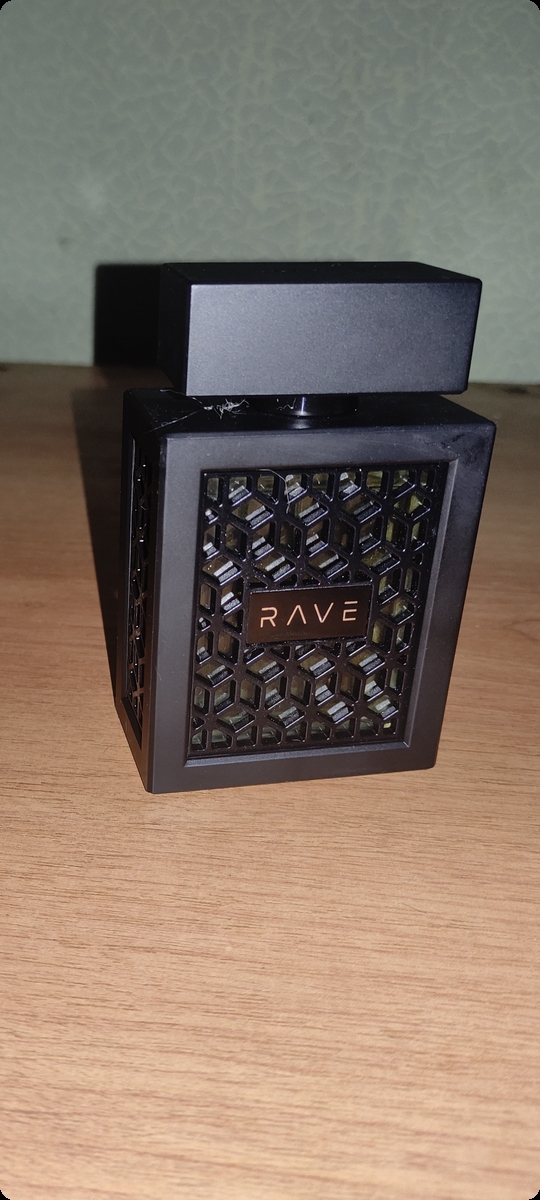 Lattafa Perfumes Rave Now Парфюмерная вода 100 мл для мужчин